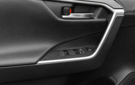 Toyota RAV4, 2019 год, 2 790 000 рублей, 12 фотография