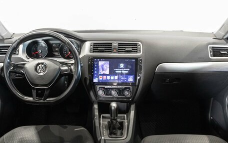 Volkswagen Jetta VII, 2017 год, 1 331 800 рублей, 6 фотография