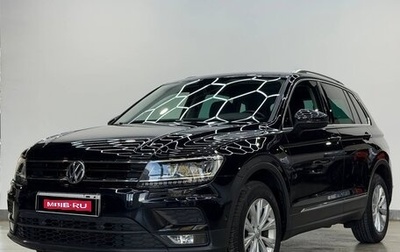 Volkswagen Tiguan II, 2018 год, 2 440 000 рублей, 1 фотография