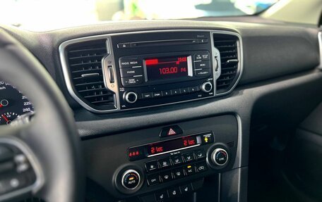 KIA Sportage IV рестайлинг, 2017 год, 1 980 000 рублей, 13 фотография
