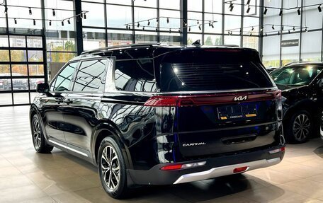 KIA Carnival, 2022 год, 4 700 000 рублей, 6 фотография