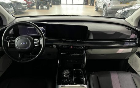 KIA Carnival, 2022 год, 4 700 000 рублей, 24 фотография