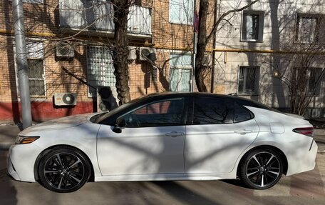 Toyota Camry, 2019 год, 2 050 000 рублей, 5 фотография