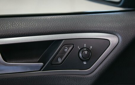 Volkswagen Golf VII рестайлинг, 2013 год, 1 030 000 рублей, 23 фотография