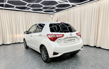 Toyota Vitz, 2018 год, 1 049 000 рублей, 4 фотография