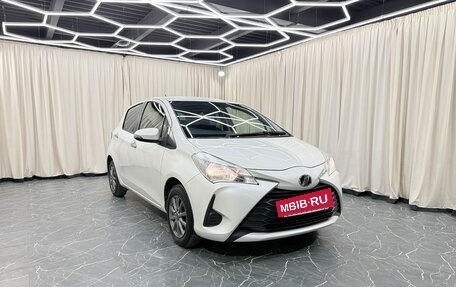 Toyota Vitz, 2018 год, 1 049 000 рублей, 8 фотография