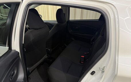 Toyota Vitz, 2018 год, 1 049 000 рублей, 19 фотография