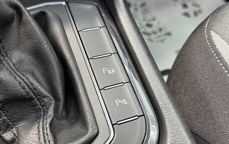 Volkswagen Tiguan II, 2018 год, 2 440 000 рублей, 24 фотография