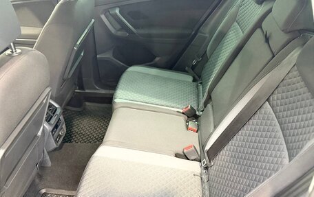 Volkswagen Tiguan II, 2018 год, 2 440 000 рублей, 28 фотография