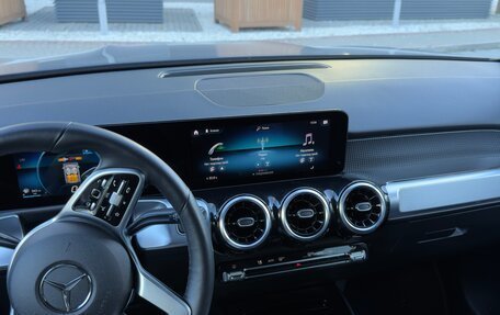 Mercedes-Benz GLB, 2021 год, 3 700 000 рублей, 14 фотография