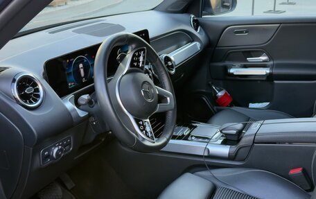 Mercedes-Benz GLB, 2021 год, 3 700 000 рублей, 11 фотография