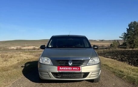 Renault Logan I, 2010 год, 270 000 рублей, 2 фотография