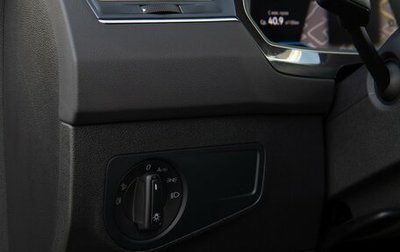 Volkswagen Tiguan II, 2021 год, 3 448 000 рублей, 1 фотография