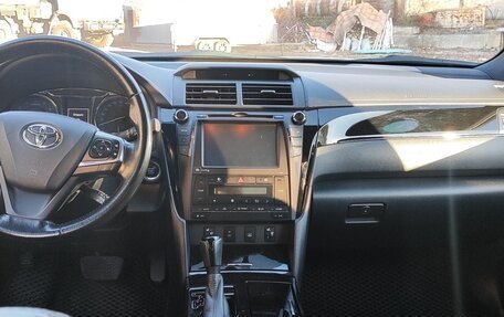 Toyota Camry, 2016 год, 2 300 000 рублей, 5 фотография