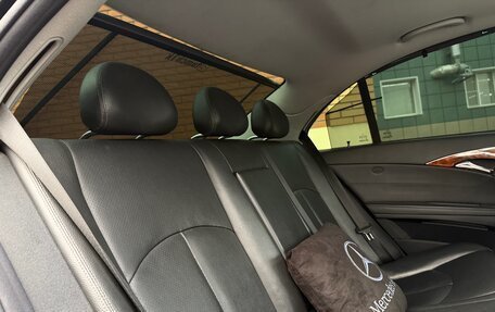Mercedes-Benz E-Класс, 2004 год, 960 000 рублей, 10 фотография