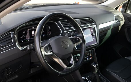 Volkswagen Tiguan II, 2021 год, 3 448 000 рублей, 10 фотография