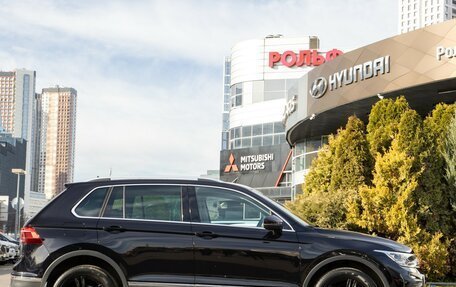 Volkswagen Tiguan II, 2021 год, 3 448 000 рублей, 18 фотография