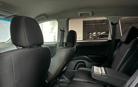 Mitsubishi Outlander III рестайлинг 3, 2010 год, 789 000 рублей, 12 фотография