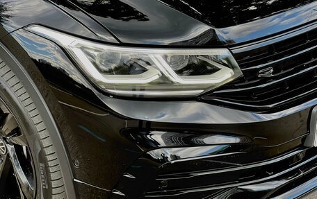Volkswagen Tiguan II, 2021 год, 3 650 000 рублей, 3 фотография
