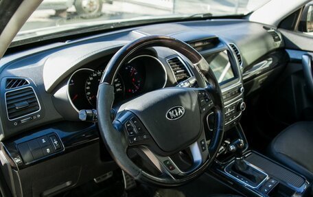 KIA Sorento II рестайлинг, 2016 год, 1 800 000 рублей, 18 фотография