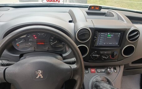 Peugeot Partner II рестайлинг 2, 2016 год, 770 000 рублей, 4 фотография