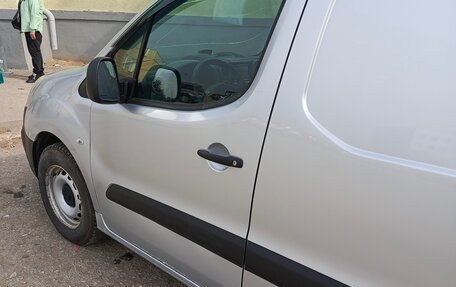 Peugeot Partner II рестайлинг 2, 2016 год, 770 000 рублей, 7 фотография