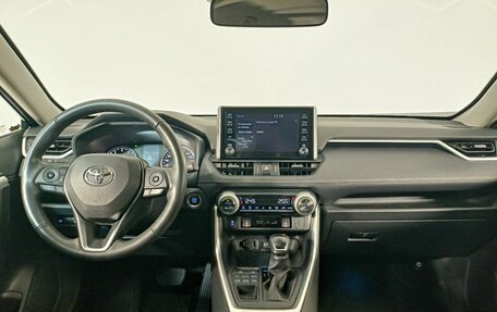 Toyota RAV4, 2019 год, 3 649 000 рублей, 14 фотография