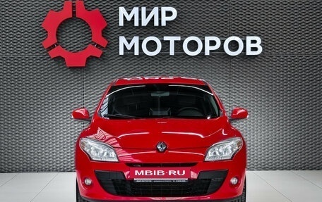 Renault Megane III рестайлинг, 2012 год, 570 000 рублей, 2 фотография