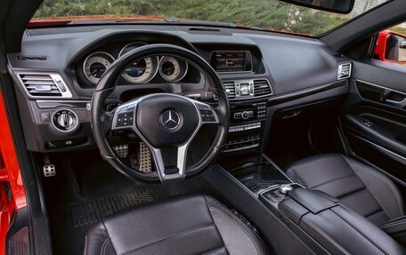 Mercedes-Benz E-Класс, 2014 год, 1 995 000 рублей, 5 фотография