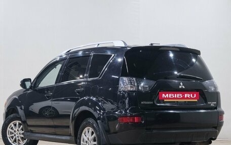 Mitsubishi Outlander III рестайлинг 3, 2010 год, 1 379 000 рублей, 5 фотография