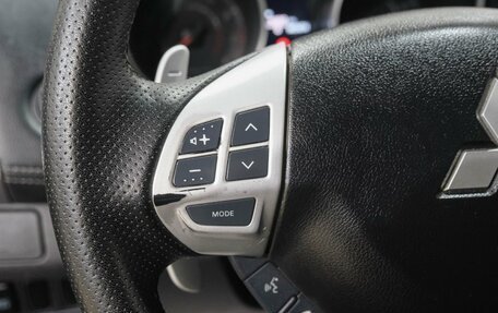 Mitsubishi Outlander III рестайлинг 3, 2010 год, 1 379 000 рублей, 22 фотография