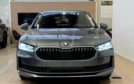 Skoda Superb, 2025 год, 5 890 000 рублей, 2 фотография