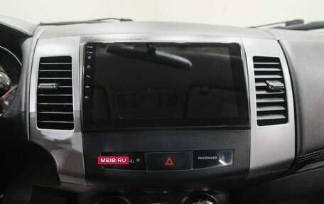 Mitsubishi Outlander III рестайлинг 3, 2010 год, 1 379 000 рублей, 28 фотография