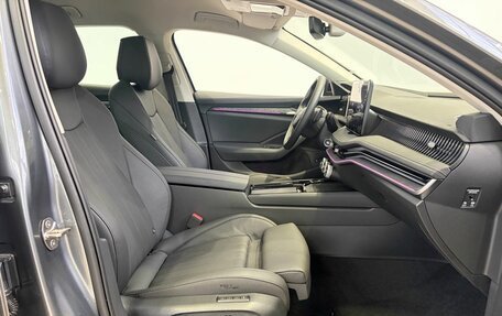 Skoda Superb, 2025 год, 5 890 000 рублей, 10 фотография