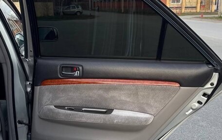 Toyota Mark II IX (X110), 2001 год, 630 000 рублей, 21 фотография