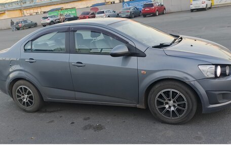 Chevrolet Aveo III, 2013 год, 645 000 рублей, 2 фотография