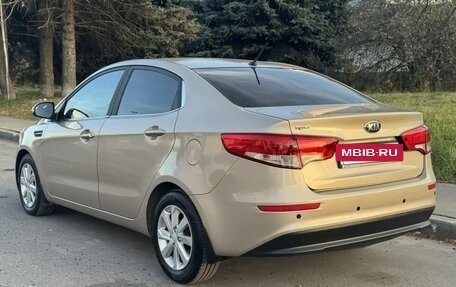 KIA Rio III рестайлинг, 2015 год, 750 000 рублей, 10 фотография