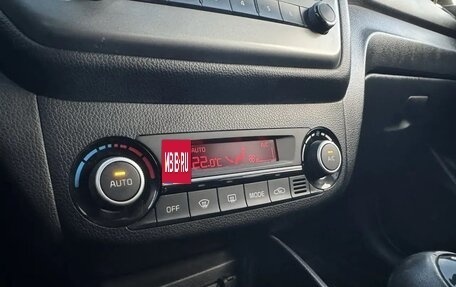KIA Rio III рестайлинг, 2015 год, 750 000 рублей, 13 фотография