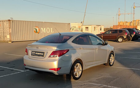 Hyundai Solaris II рестайлинг, 2015 год, 835 000 рублей, 5 фотография