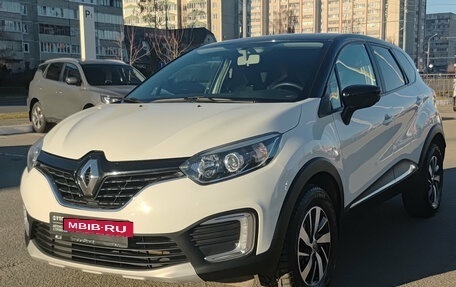 Renault Kaptur I рестайлинг, 2018 год, 1 575 000 рублей, 5 фотография
