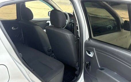 Renault Sandero I, 2014 год, 799 000 рублей, 12 фотография