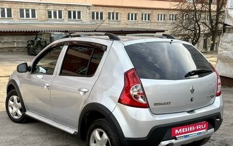Renault Sandero I, 2014 год, 799 000 рублей, 7 фотография