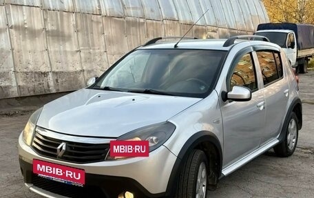 Renault Sandero I, 2014 год, 799 000 рублей, 4 фотография