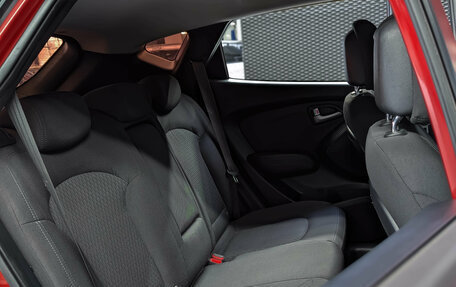 Hyundai ix35 I рестайлинг, 2011 год, 1 100 000 рублей, 30 фотография
