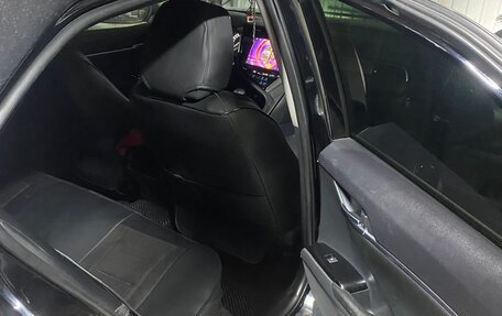 Toyota Camry, 2019 год, 1 950 000 рублей, 7 фотография