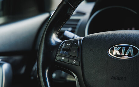 KIA Sorento II рестайлинг, 2013 год, 1 800 000 рублей, 21 фотография