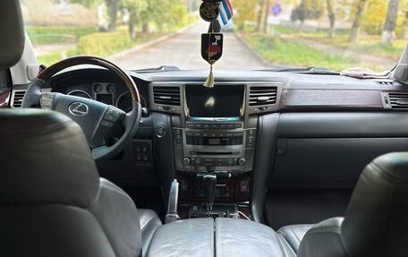 Lexus LX III, 2009 год, 2 970 000 рублей, 11 фотография