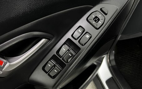 Hyundai ix35 I рестайлинг, 2011 год, 1 200 000 рублей, 17 фотография
