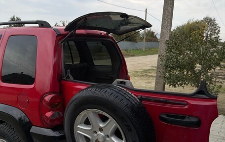 Jeep Liberty (North America) I, 2003 год, 680 000 рублей, 10 фотография