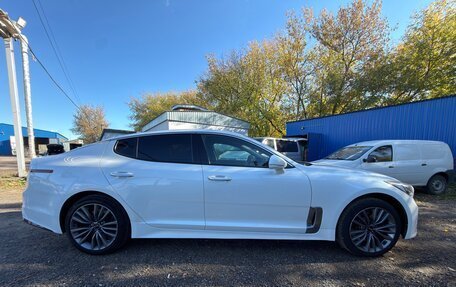 KIA Stinger I, 2018 год, 1 850 000 рублей, 7 фотография
